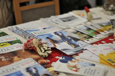„Z tradycją i ze smakiem” w Ostrówku. Stoiska odwiedziły dziesiątki mieszkańców regionu